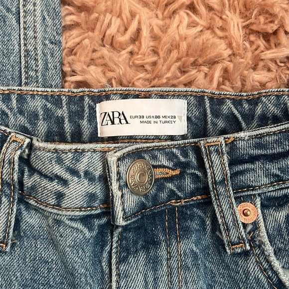 Zara Jeans - Picture 2 of 3